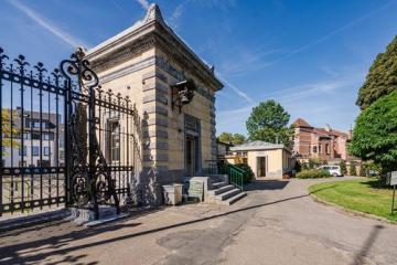 Parcours bavard dans le monde du silence … au cimetière de Bruxelles